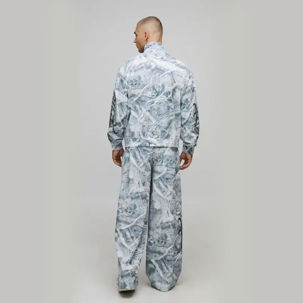 Tracksuit - Image 2